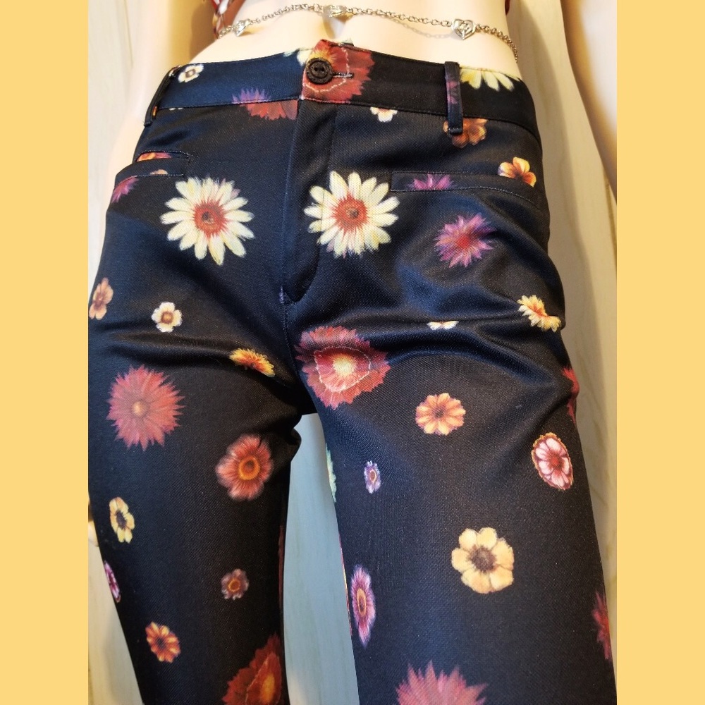 Vintage 90s does 60s 70s Low Rise Flower Power Polyester Hip Hugger Pants